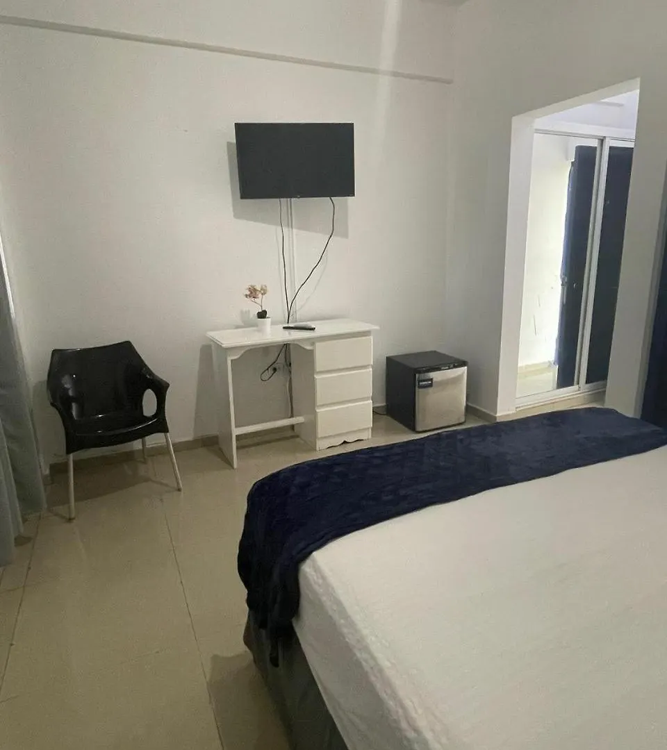 Gran Hotel Higuey 0*,